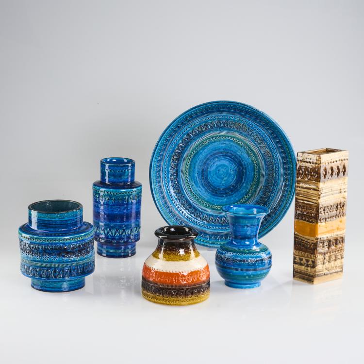 Hauptbild zu Objekt, Five vases and a plate from the 'Rimini blu' series, 1950s, Aldo Londi, Bitossi, Montelupo, 169B 207