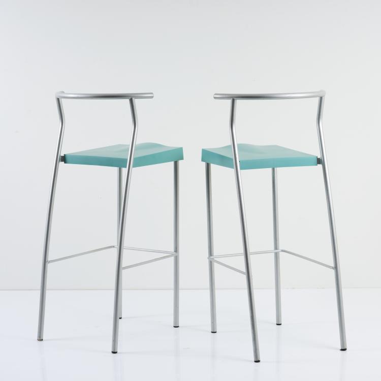 Bild 2 zu Objekt, 2 'Dr. Glob' bar stools, 1990, Philippe Starck, Kartell, Noviglio, 169A 144