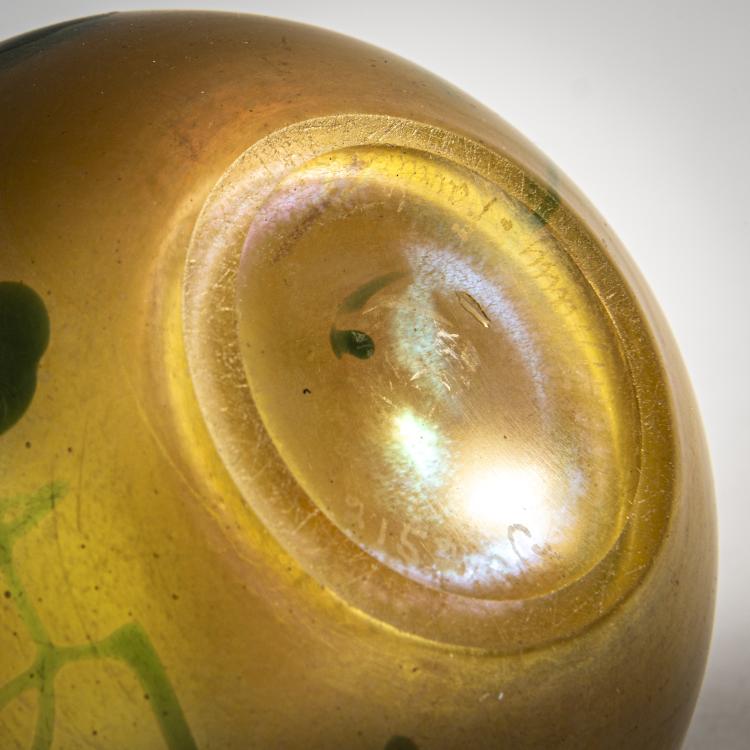 Bild 2 zu Objekt, 'Leaves and Vine' Vase, 1912, Louis C. Tiffany, Tiffany, L. C., New York, 171A 274