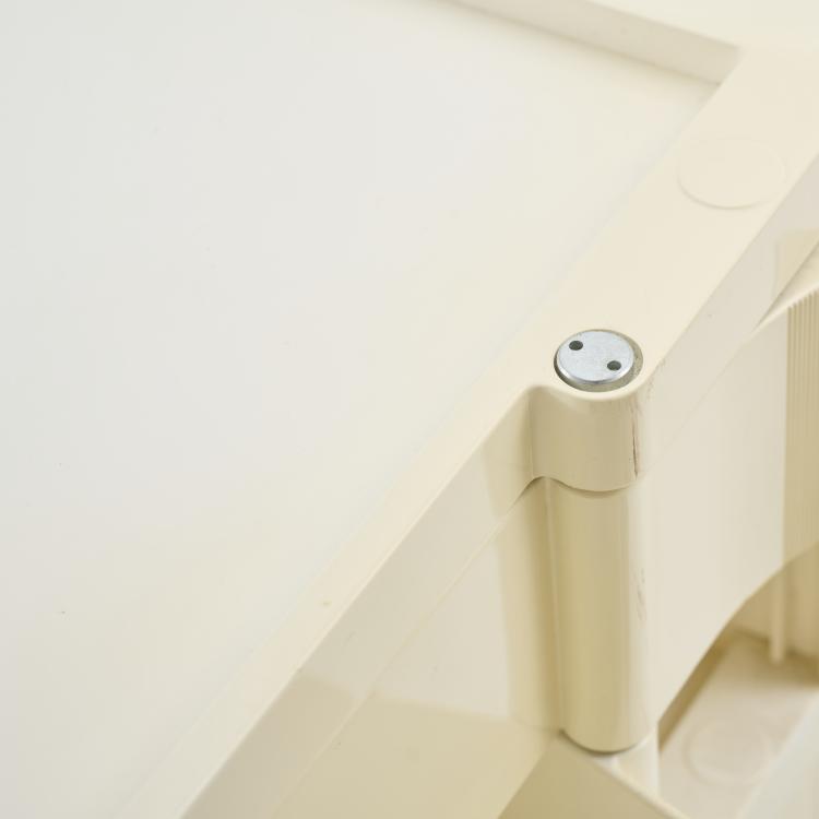 Bild 8 zu Objekt, 'Boby' mobile container, 1970, Joe Colombo, Bieffeplast, Padua, 170A 150