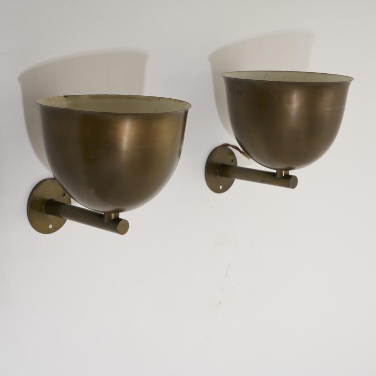 Bild 1 zu Objekt, Zwei gro&szlig;e 'Ikora'-Wandleuchten, 1930er Jahre, WMF, Geislingen, 170B 294