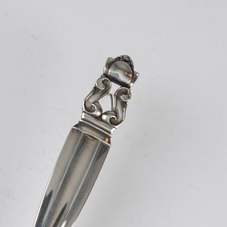 Bild 2 zu Objekt, 'Konge' - 'Acorn' cake server, 1915, Johan Rohde, Jensen, Georg, 171B 419