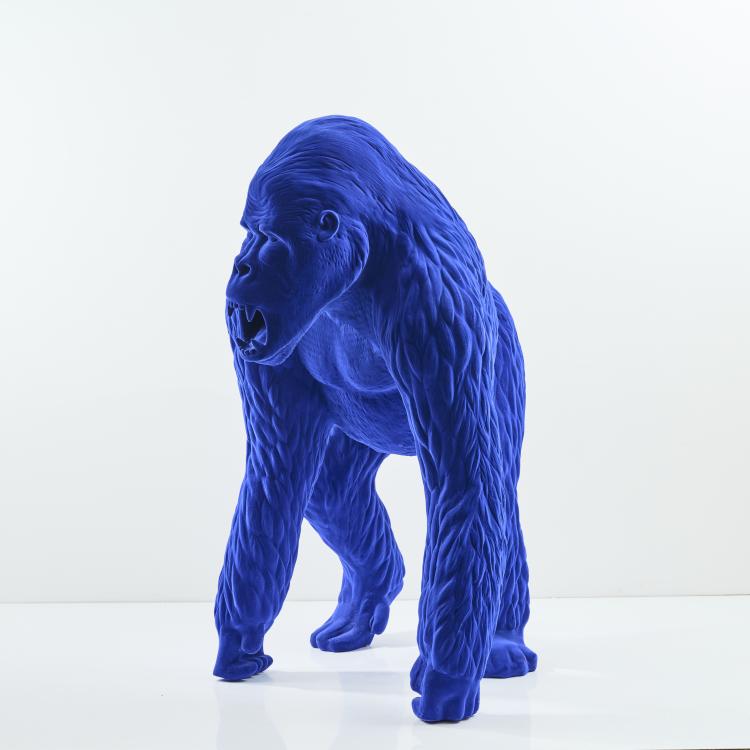 Bild 2 zu Objekt, Life size sculpture 'Classic Gorilla', after 2010, Eric Mellerio, MiO International, 169E 994