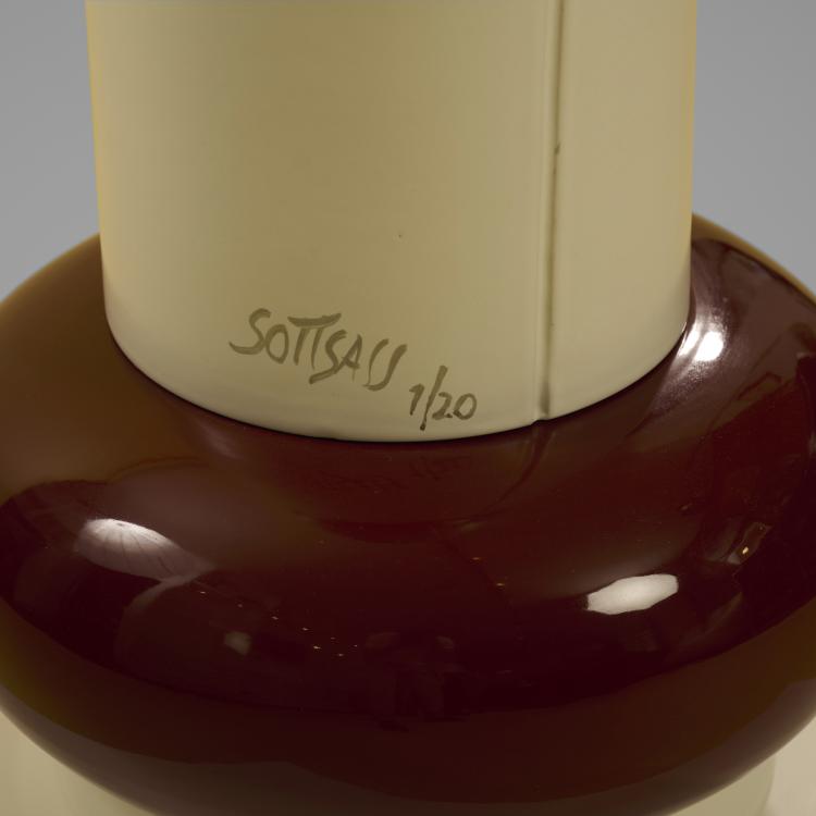 Bild 3 zu Objekt, Totem 'Minareto' from the 'Mirabili' series, 1994/95, Ettore Sottsass, Italien, 170A 246