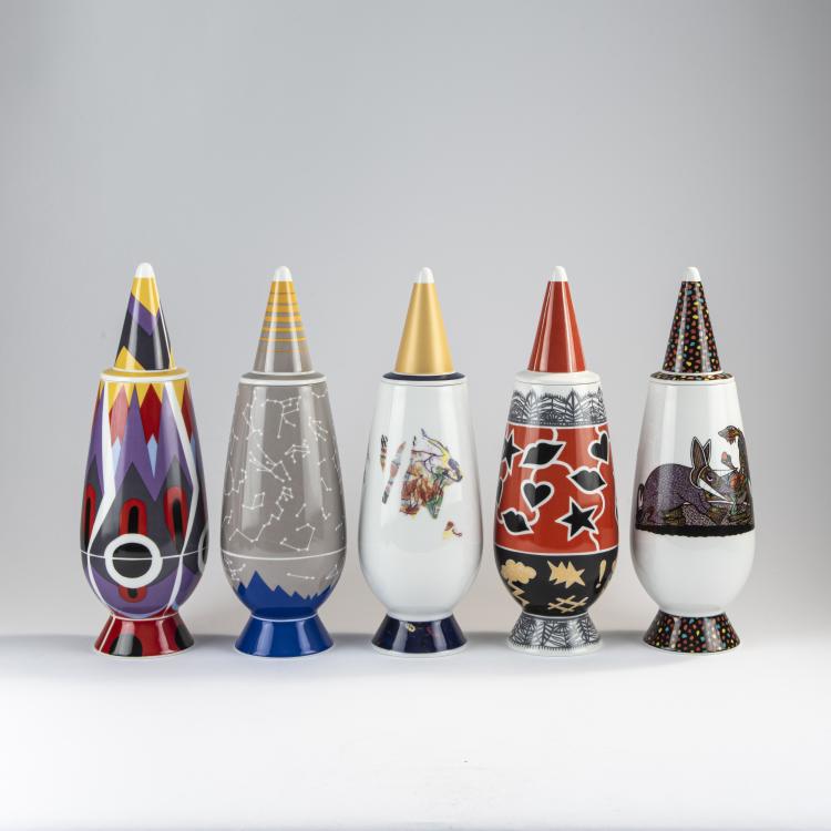 Bild 9 zu Objekt, 100 lidded vases from the 'Make Up 100%' series, 1992, Alessandro Mendini,Paola Navone,Ettore Sottsass,Philippe Starck, Alessi Tendentse, Mailand, 170A 282