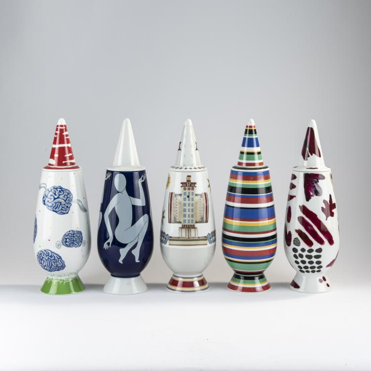 Bild 20 zu Objekt, 100 lidded vases from the 'Make Up 100%' series, 1992, Alessandro Mendini,Paola Navone,Ettore Sottsass,Philippe Starck, Alessi Tendentse, Mailand, 170A 282