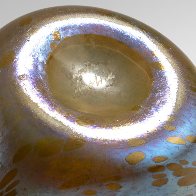 Bild 4 zu Objekt, 'Astr&auml;a'-Vase mit drei Henkeln, 1900, L&ouml;tz Wwe., Klosterm&uuml;hle, 171A 238