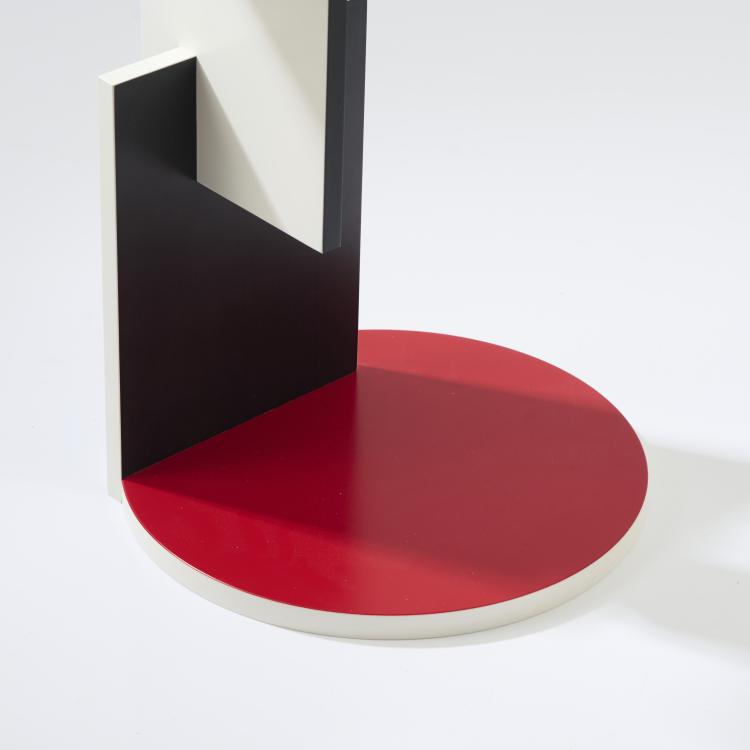 Bild 6 zu Objekt, Beistelltisch 'Divan table', 1923, Gerrit Rietveld, Cassina, Mailand, 170B 443