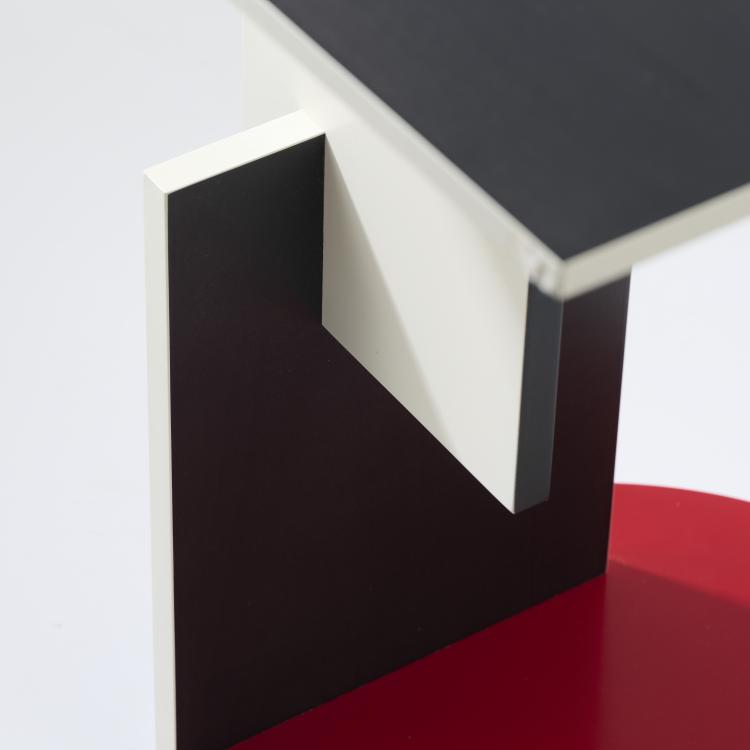 Bild 8 zu Objekt, Beistelltisch 'Divan table', 1923, Gerrit Rietveld, Cassina, Mailand, 170B 443