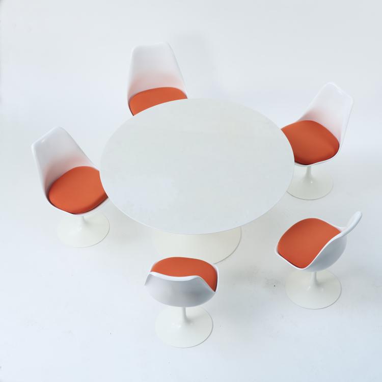 Bild 3 zu Objekt, Esstisch 'Tulip' - '173' mit f&uuml;nf St&uuml;hlen '151', 1956-57, Eero Saarinen, Knoll International, New York, 170B 365