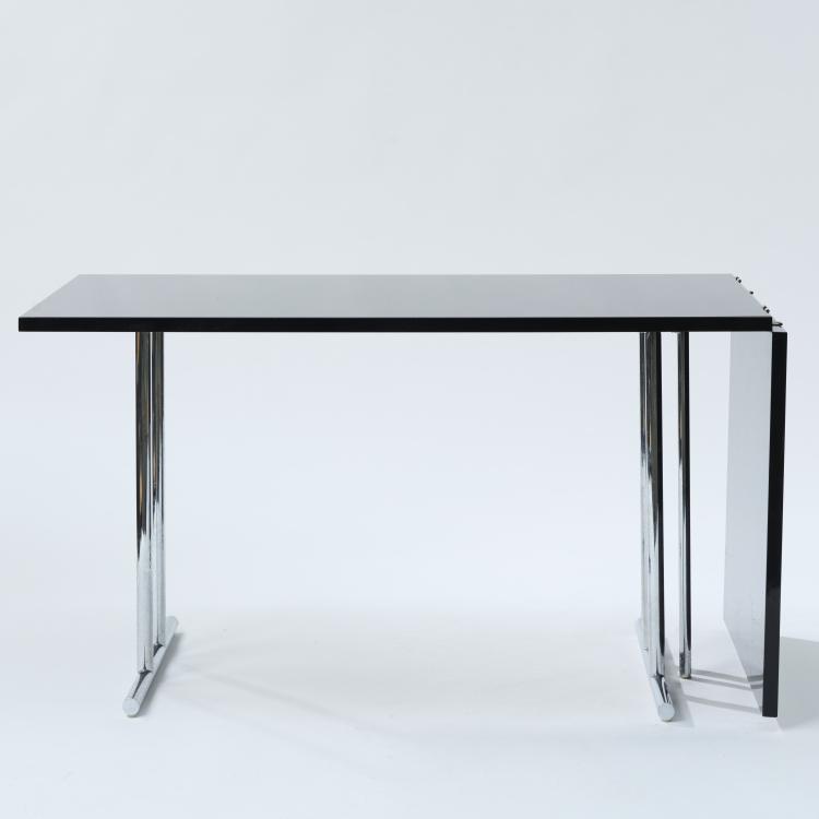 Bild 2 zu Objekt, Ausklappbarer Tisch 'Lou Perou', 1926, Eileen Gray, ClassiCon, M&uuml;nchen, 170B 470