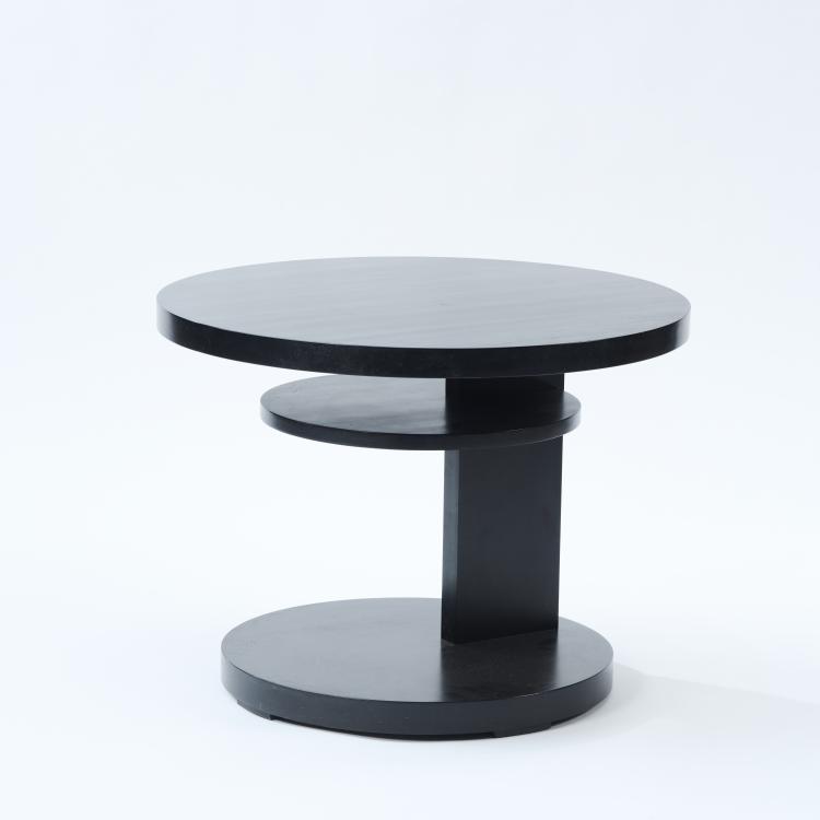 Bild 2 zu Objekt, Beistelltisch, um 1930, Eckart Muthesius, Vereinigte Werkst&auml;tte, M&uuml;nchen; ClassiCon, M&uuml;nchen, 170B 477