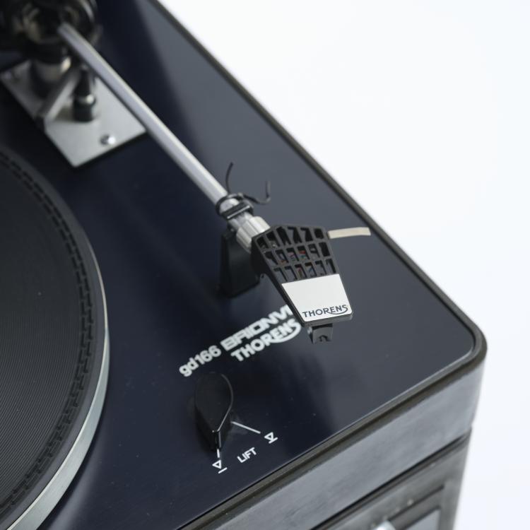 Bild 7 zu Objekt, Plattenspieler 'gd 166',  Verst&auml;rker 'concetto 1010', 1978, Marco Zanuso, Brionvega, Mailand; Thorens, Sainte-Croix, 170A 207