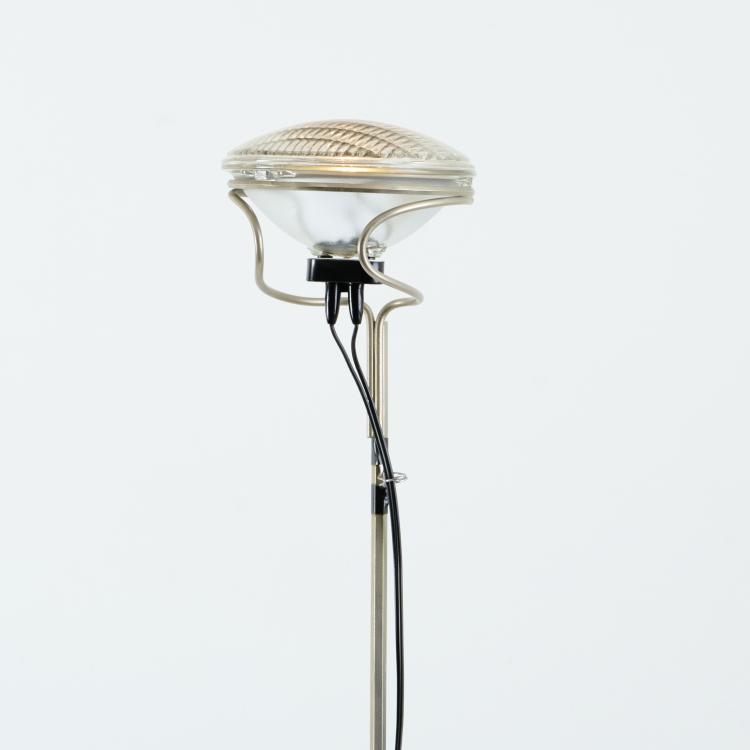 Bild 6 zu Objekt, Stehleuchte 'Toio', 1962, Achille Castiglioni,Pier Giacomo Castiglioni, Flos, Brescia, 170A 50