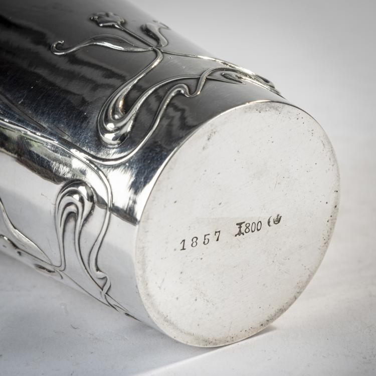 Bild 2 zu Objekt, Becher 'Bremer Lilie', um 1900, Koch & Bergfeld, Bremen, 171B 406