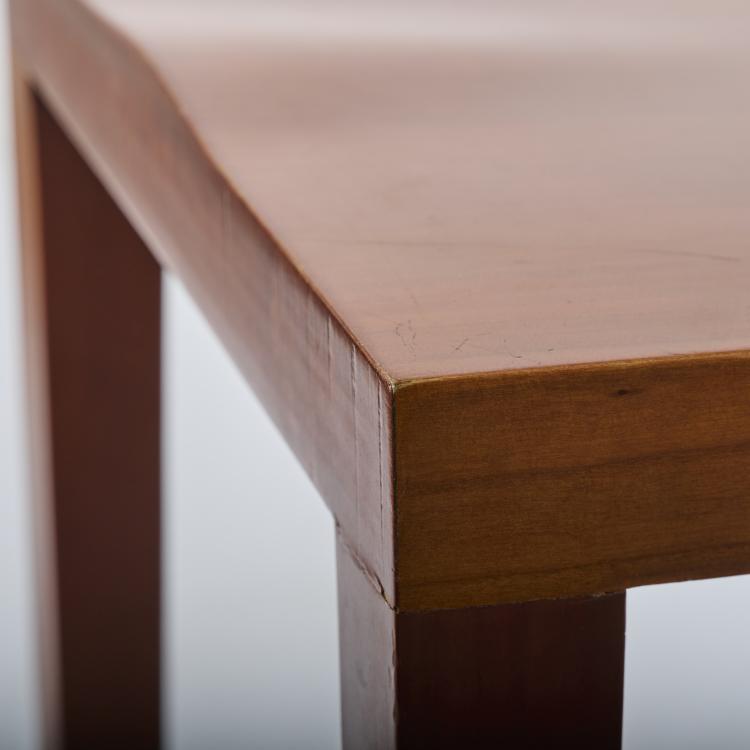 Bild 7 zu Objekt, Zwei St&uuml;hle 'Asahi', 1991, Philippe Starck, Driade Aleph, Caorso, 170B 461