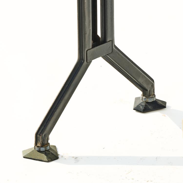 Bild 3 zu Objekt, Schreibmaschinentisch 'Arco', 1963, Gian Luigi Banfi,Ludovico Barbiano di Belgiojoso,Enrico Peressutti,Ernesto Nathan Rogers, Olivetti, Ivrea, 170A 52