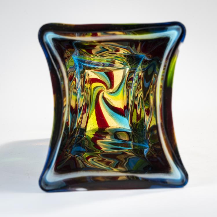 Bild 5 zu Objekt, 'Scozzese' vase, 1954-57, Fulvio Bianconi, Venini & C., Murano, 170C 572