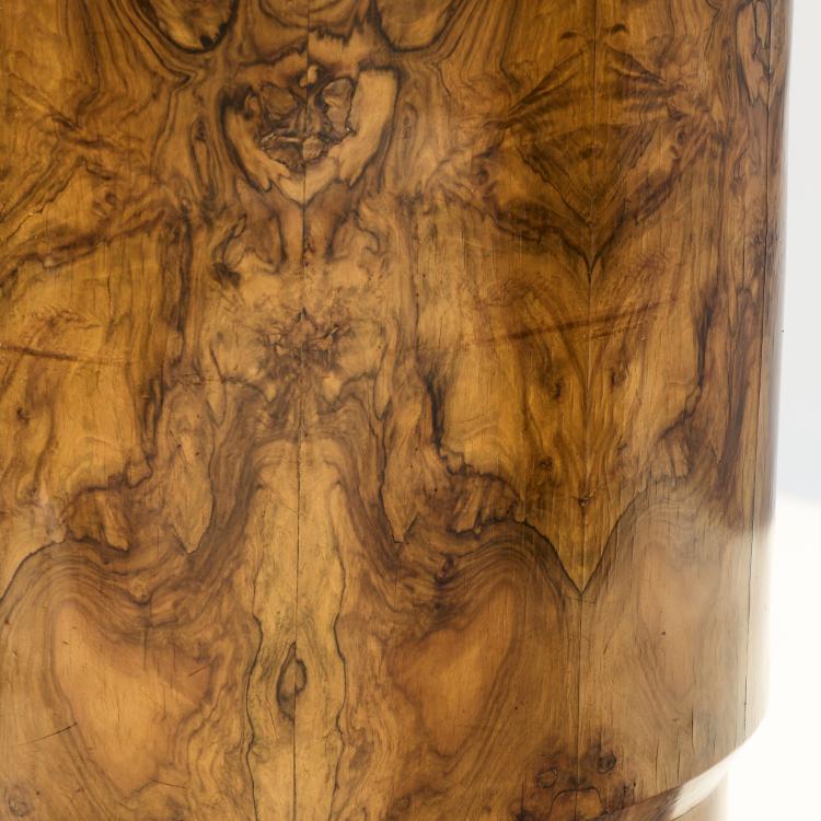 Bild 4 zu Objekt, Zwei Konsoltische, 1930er Jahre, Italien, 170A 6