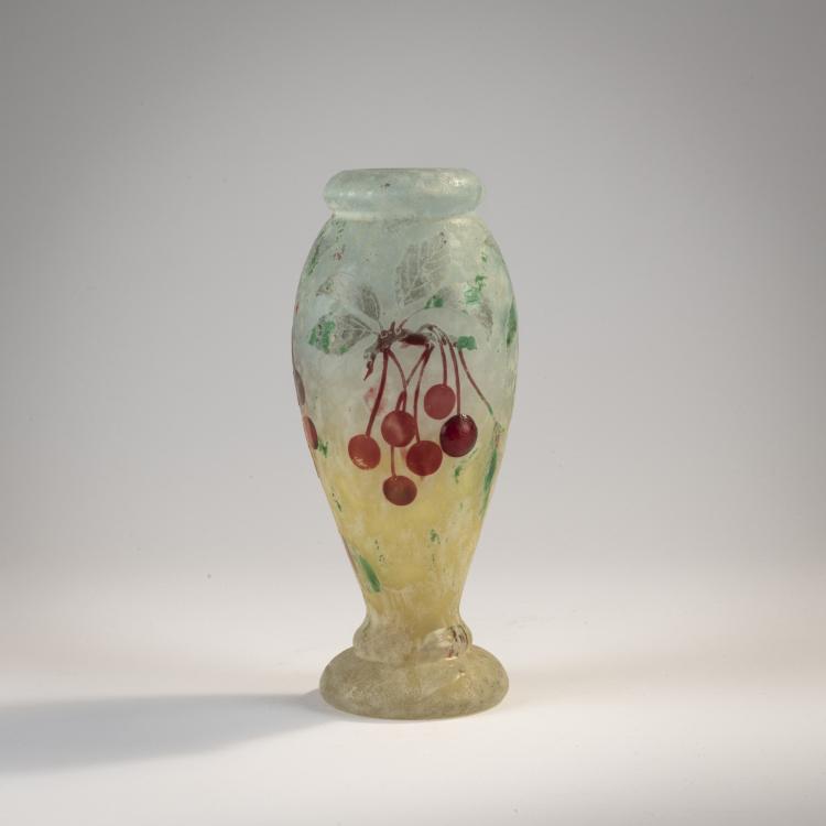 Hauptbild zu Objekt, 'C&eacute;rises' Vase, 1905-10, Henri Berg&eacute;, Daum Fr&egrave;res, Nancy, 171A 39