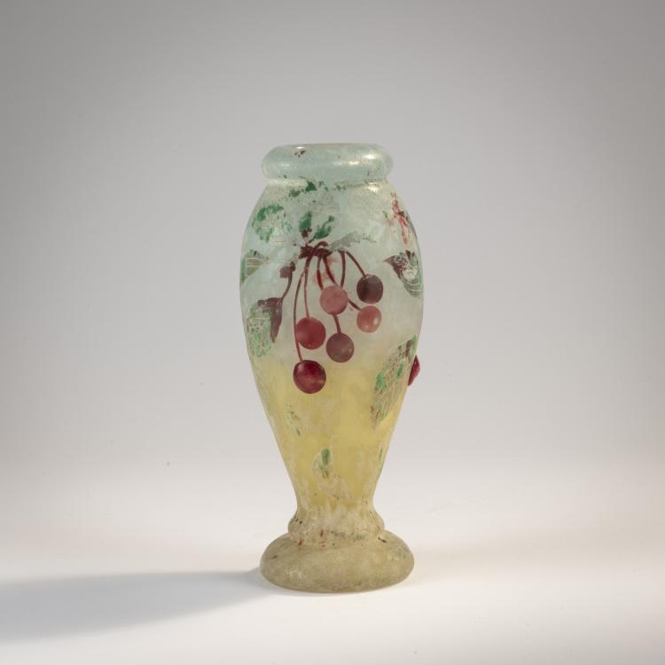 Bild 1 zu Objekt, 'C&eacute;rises' Vase, 1905-10, Henri Berg&eacute;, Daum Fr&egrave;res, Nancy, 171A 39