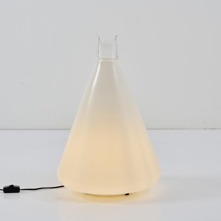 Bild 1 zu Objekt, 'Buto' table light, c. 1977, Giovanna Noti Massari, Leucos, Mailand, 170A 190