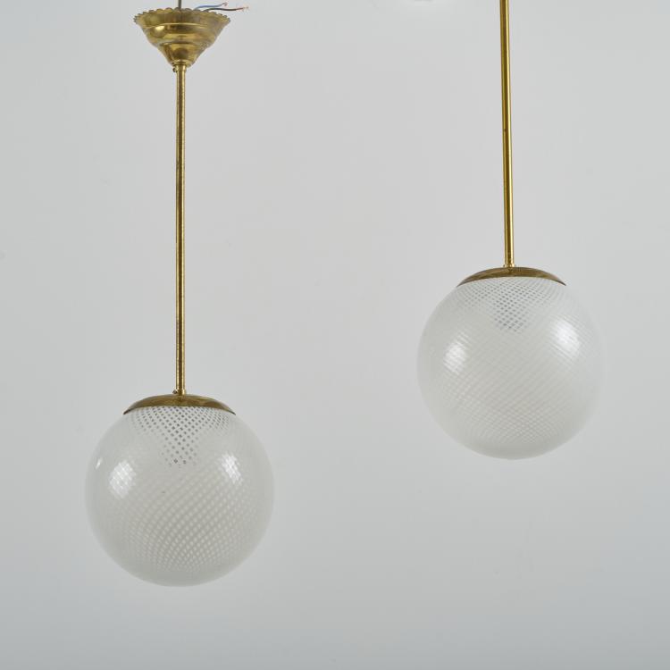 Bild 1 zu Objekt, Zwei Deckenleuchten 'Reticello', um 1940, Carlo Scarpa, Venini & C., Murano, 170A 12