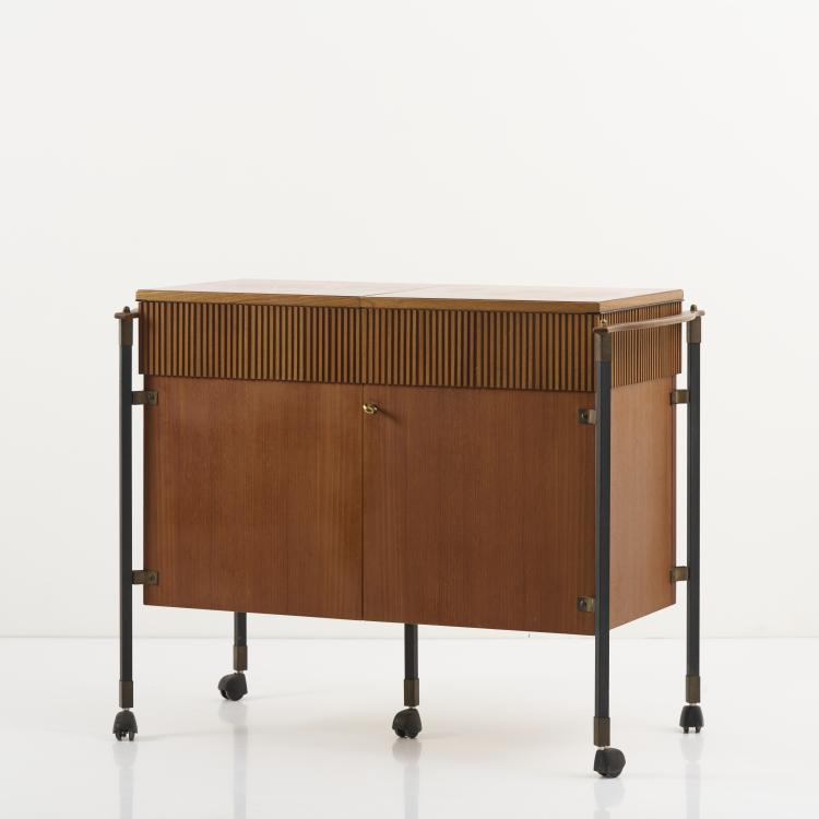 Hauptbild zu Objekt, Mobile bar, c. 1960, Italien, 170A 45