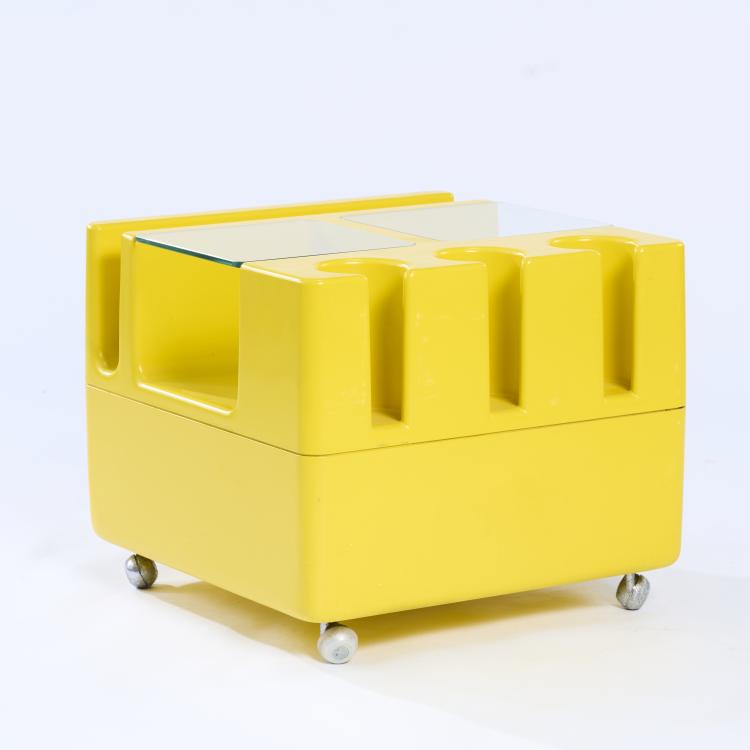 Bild 2 zu Objekt, Beistelltisch / Barwagen, 1970/71, Peter Ghyczy, Horn Collection, Deutschland, 170B 311