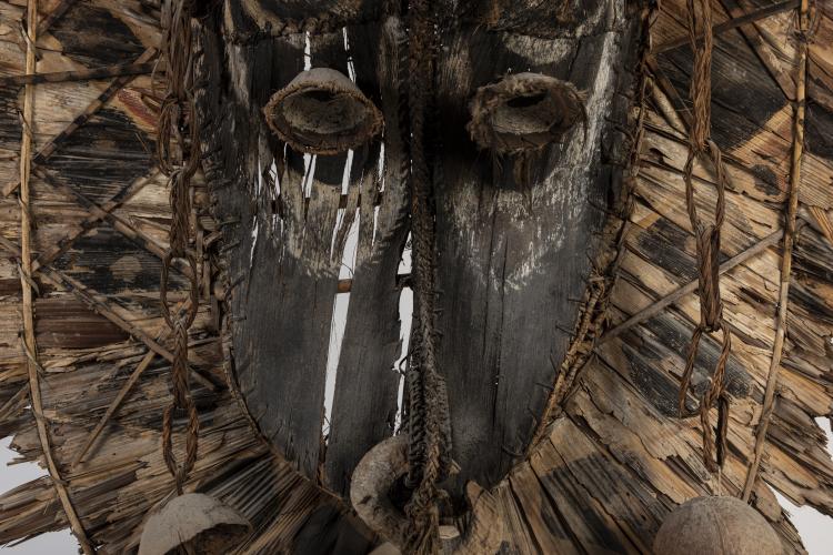 Bild 2 zu Objekt, Giebelmaske, Sepik-Fluss, Neuguinea, 172C 518