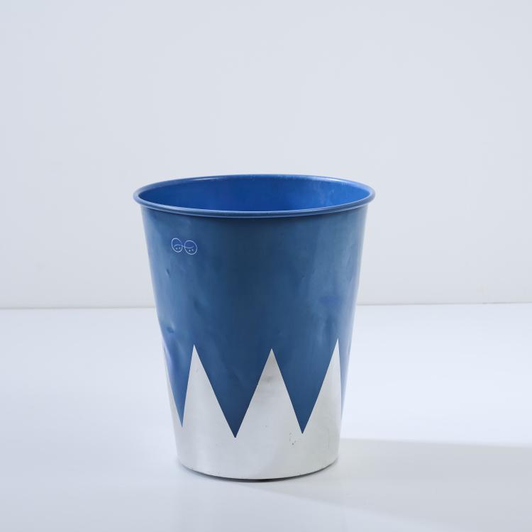 Hauptbild zu Objekt, 'Colucci' stool / waste basket, 1986, Philippe Starck, XO, Brie-Comte-Robert, 170B 453