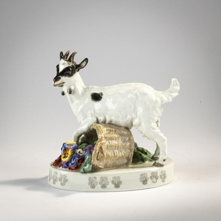 Hauptbild zu Objekt, 'Goat with Basket', 1905-10, Erich Hoesel, Meissen, KPM, 171C 533
