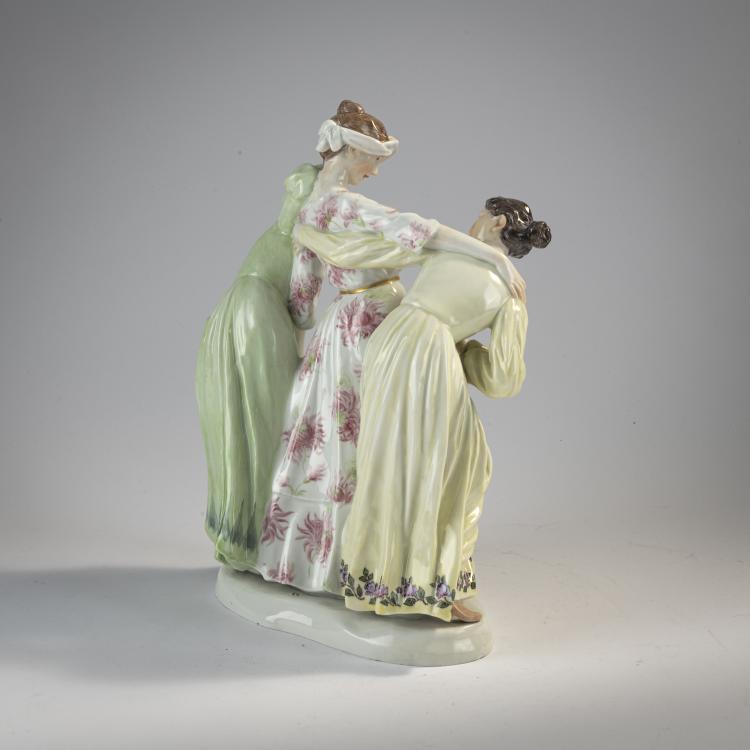 Bild 2 zu Objekt, 'Three girls playing blind man's bluff', 1905, Karl Theodor Eichler, Meissen, KPM, 171C 528