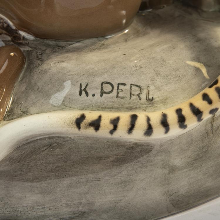 Bild 4 zu Objekt, 'Seated nude lady joking with a leopard', 1922, Karl Perl, Goldscheider, Wien, 171C 568