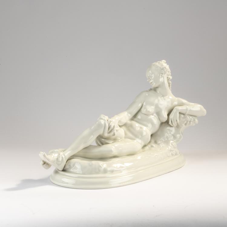 Bild 2 zu Objekt, 'Resting', 1918, Paul Scheurich, Berlin, KPM, 171C 495