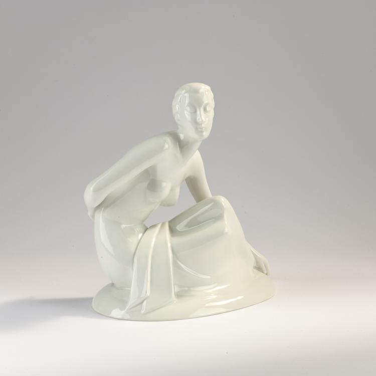 Hauptbild zu Objekt, 'Bather', c. 1932, Gerhard Schliepstein, Rosenthal, Selb, 171C 548