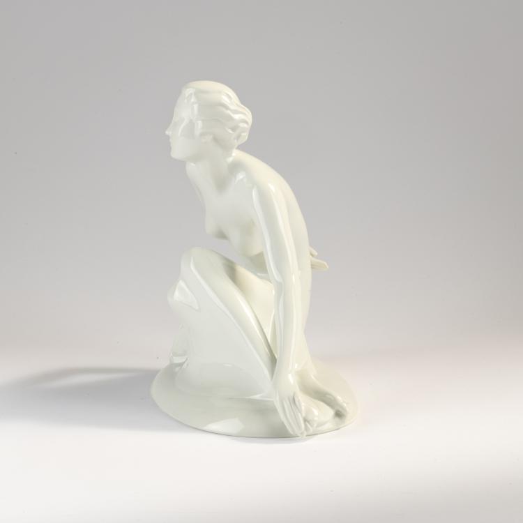 Bild 3 zu Objekt, 'Bather', c. 1932, Gerhard Schliepstein, Rosenthal, Selb, 171C 548
