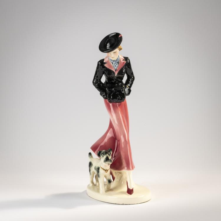 Bild 1 zu Objekt, Fashion lady with terrier, 1920s, Tschechoslowakei, 171C 615