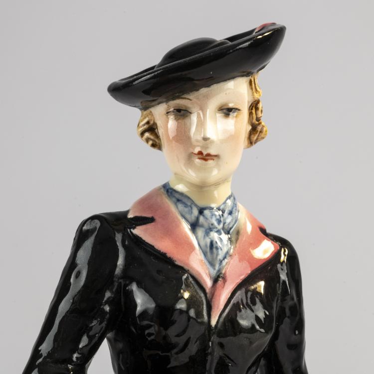 Bild 5 zu Objekt, Fashion lady with terrier, 1920s, Tschechoslowakei, 171C 615