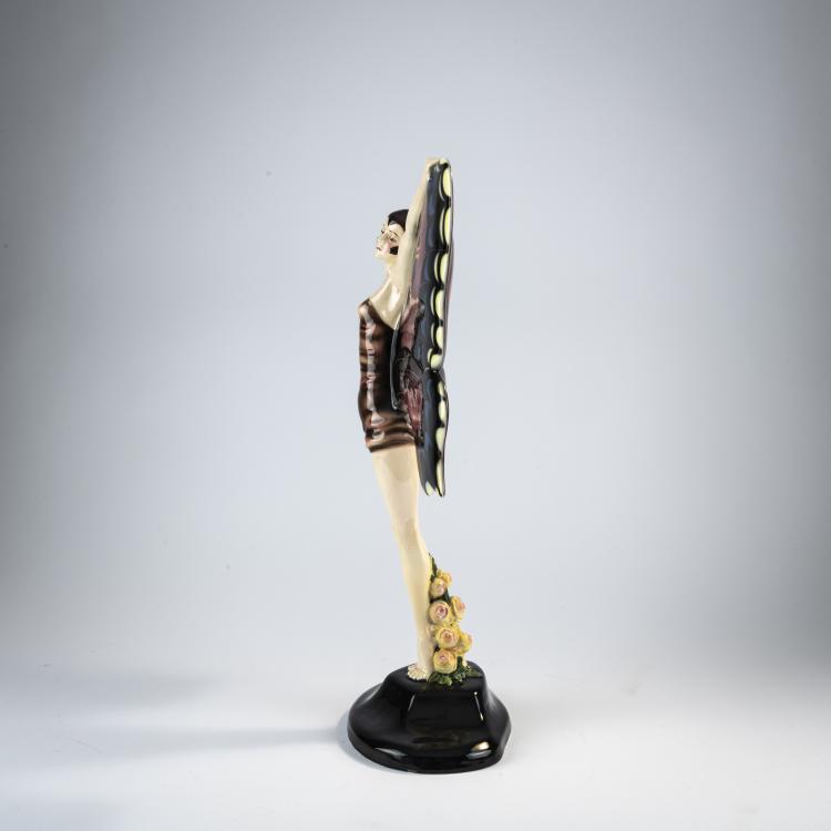 Bild 4 zu Objekt, Dancer in a butterfly costume, c. 1928/29, Goldscheider, Wien, 171C 584