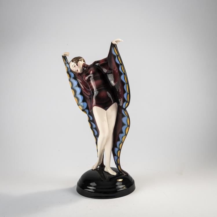 Bild 4 zu Objekt, 'T&auml;nzerin im Schmetterlingskost&uuml;m (sich drehend)', um 1929, Josef Lorenzl, Goldscheider, Wien, 171C 592