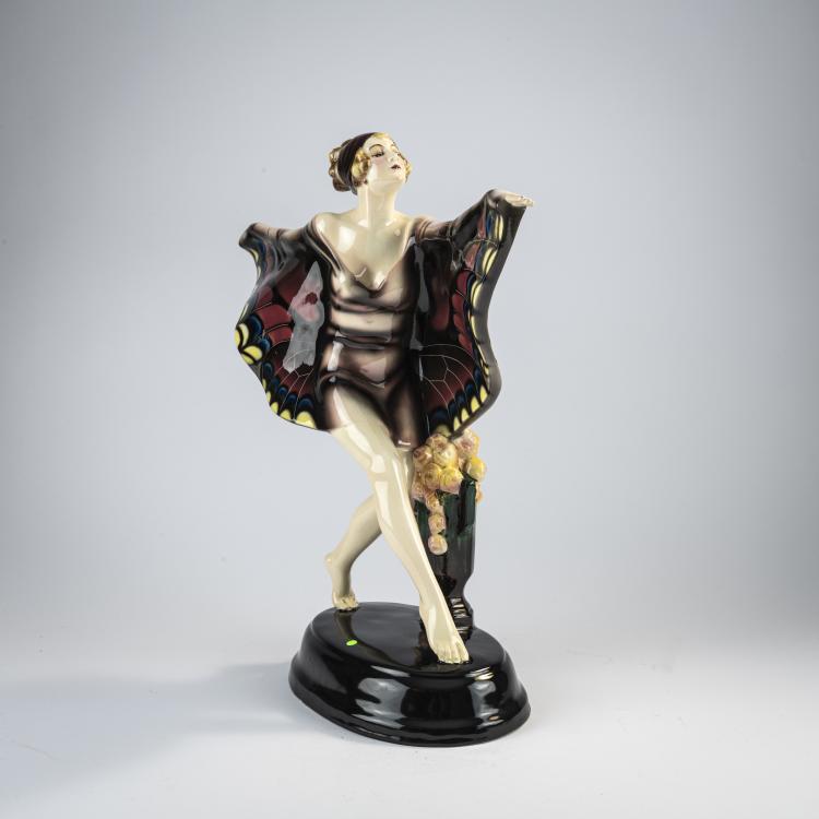 Bild 1 zu Objekt, 'T&auml;nzerin im Schmetterlingskost&uuml;m', 1924/25, Josef Lorenzl, Goldscheider, Wien, 171C 574