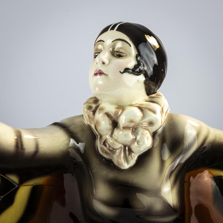 Bild 2 zu Objekt, 'Gefangener Vogel' (Niddy Impekhoven), um 1922, Josef Lorenzl, Goldscheider, Wien, 171C 570