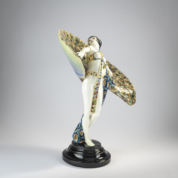 Hauptbild zu Objekt, Tall 'Dancer in Peacock Costume', 1924/25, Paul Philippe, Goldscheider, Wien, 171C 575
