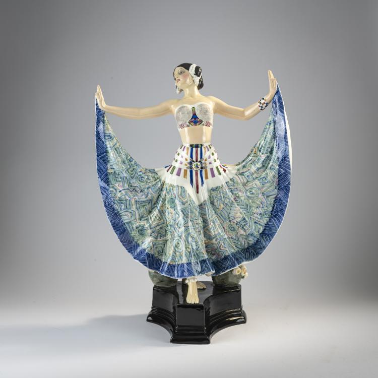 Hauptbild zu Objekt, Tall figure 'Ruth', 1911/12, Albert Dominique Ros&eacute;, Goldscheider, Wien, 171C 563