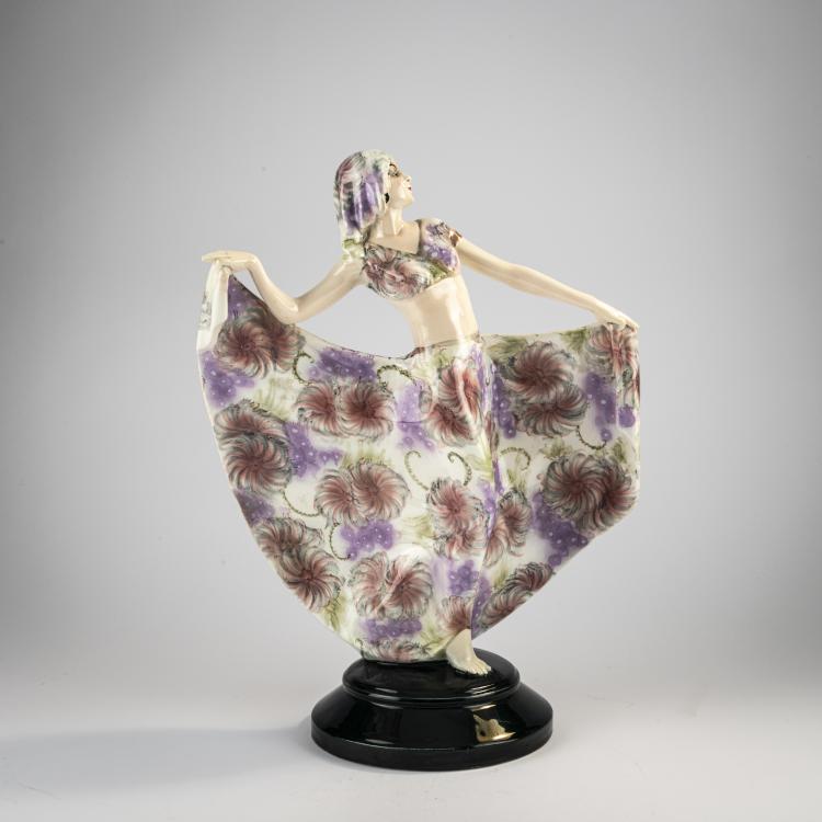 Hauptbild zu Objekt, 'Orientalische T&auml;nzerin in Pose', um 1923, Josef Lorenzl, Goldscheider, Wien, 171C 573