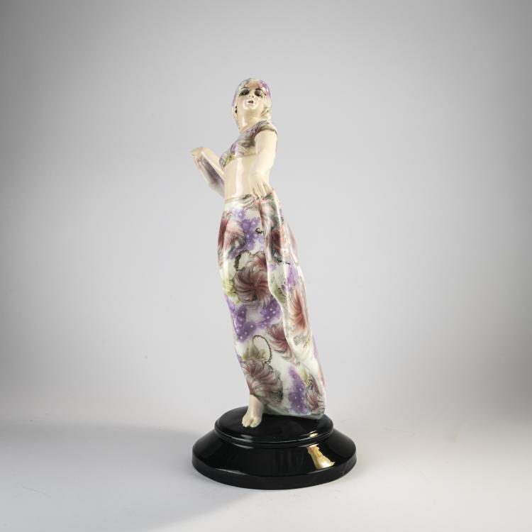 Bild 3 zu Objekt, 'Orientalische T&auml;nzerin in Pose', um 1923, Josef Lorenzl, Goldscheider, Wien, 171C 573