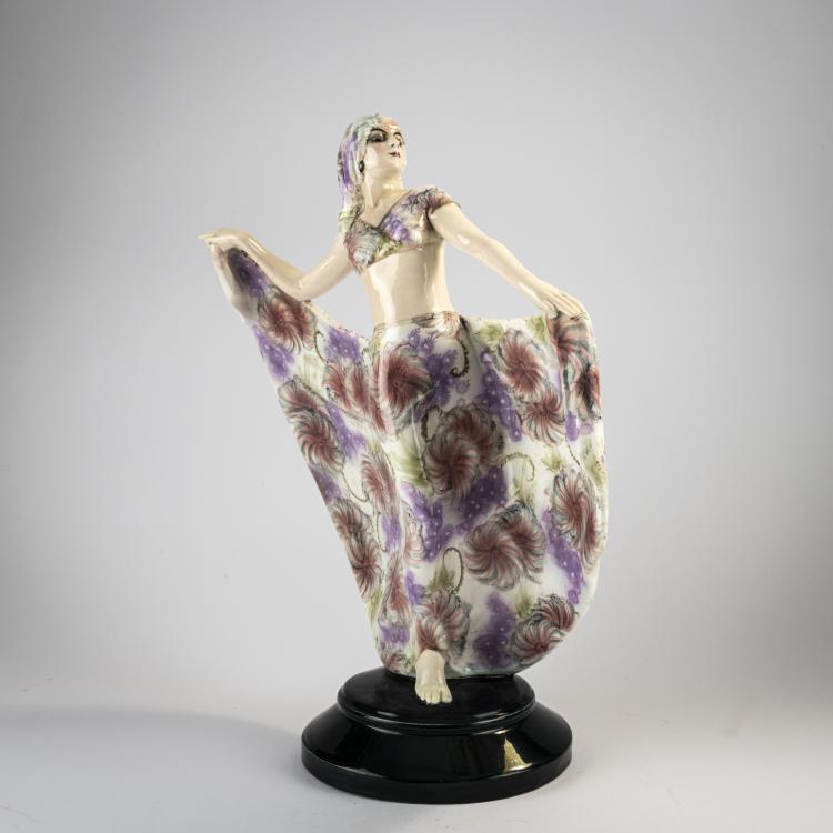 Bild 4 zu Objekt, 'Orientalische T&auml;nzerin in Pose', um 1923, Josef Lorenzl, Goldscheider, Wien, 171C 573