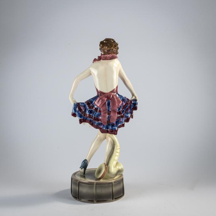 Bild 3 zu Objekt, 'Posing Vaudeville Artist', c. 1926, Josef Lorenzl, Goldscheider, Wien, 171C 579