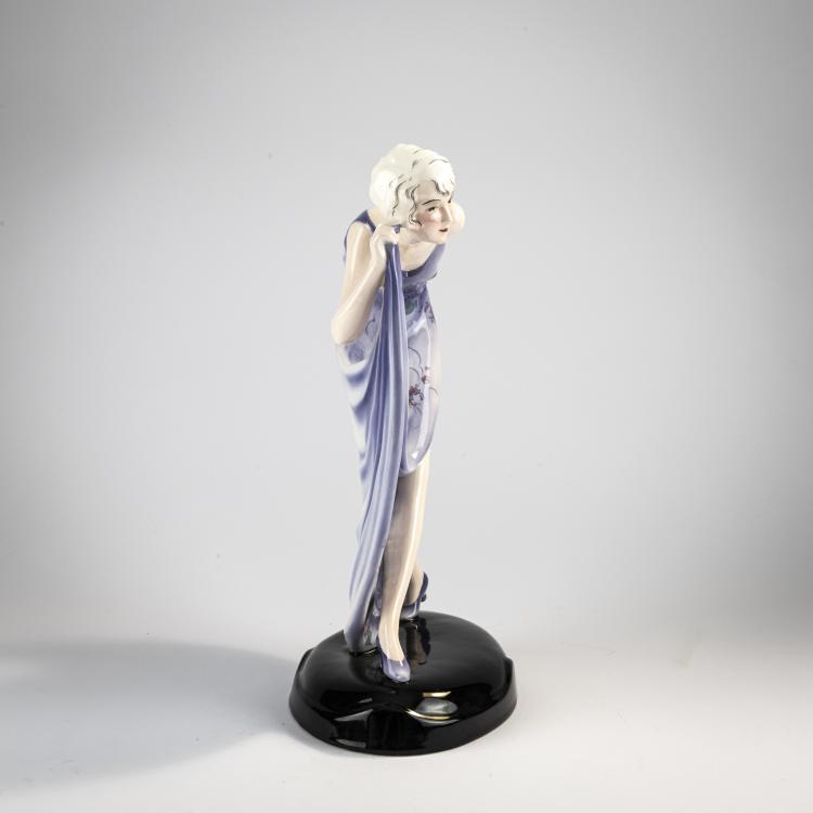 Bild 2 zu Objekt, 'Stepping dancer bent forward', c. 1930, Josef Lorenzl, Goldscheider, Wien, 171C 593